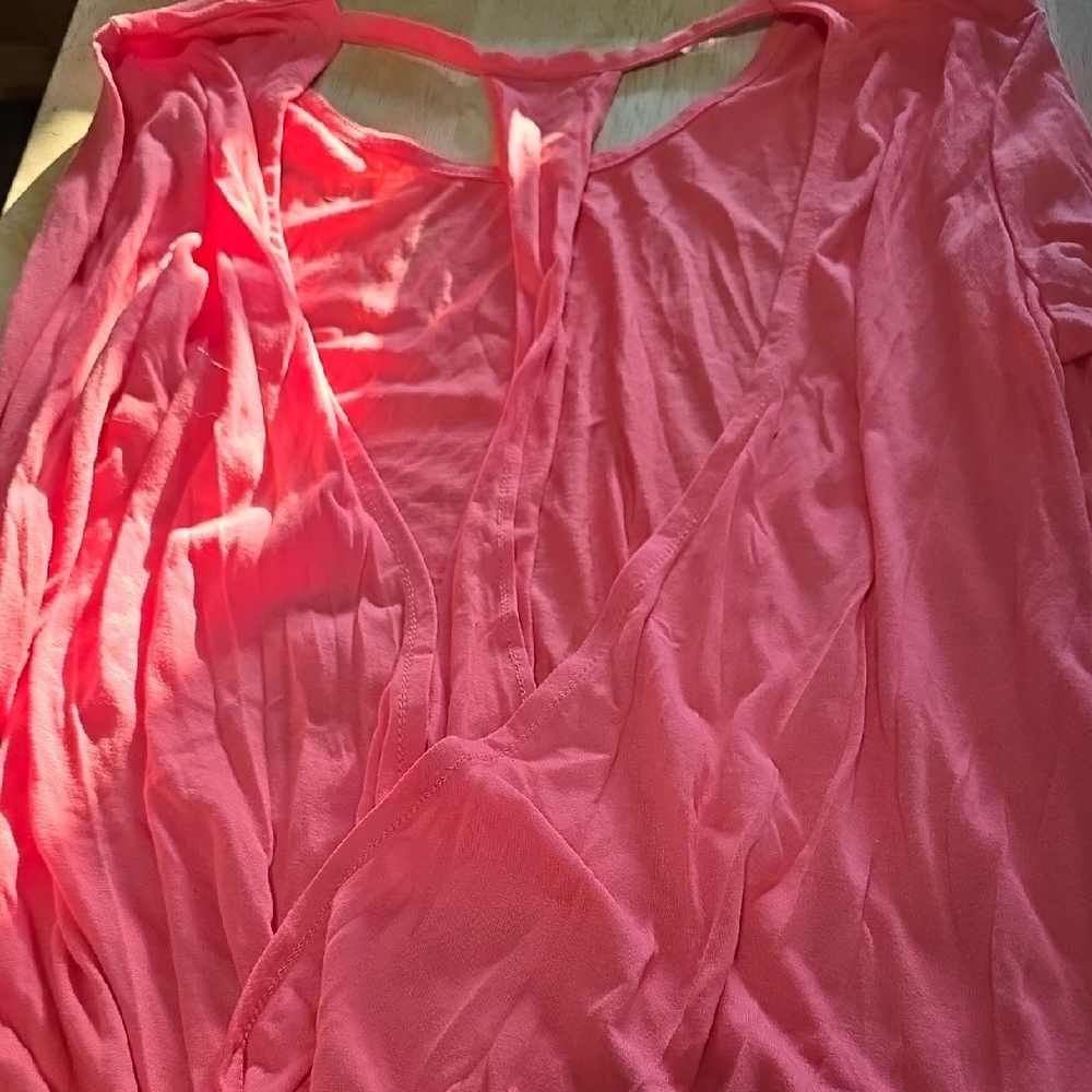 Pink Women's Top - Picture 2 of 2